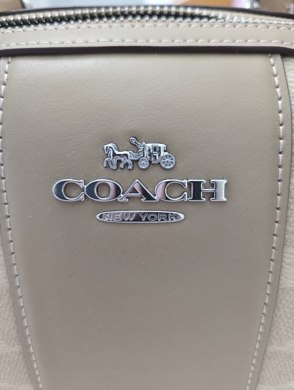 Coach Rowan Satchel Model CW376 Sand/Taupe Zip Top. NWT. - Picture 3 of 13